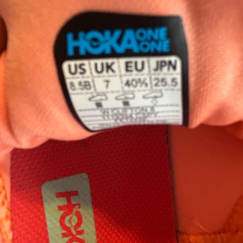 Hoka athletic shoes like new - Picture 4 of 4